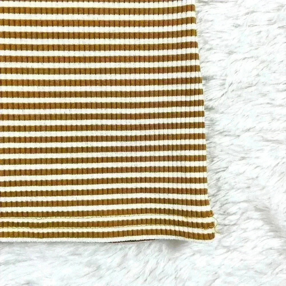 O’Neill Mustard Yellow & White Pinstripe Off Shoulder Ribbed Cropped Top Size L - Picture 8 of 12